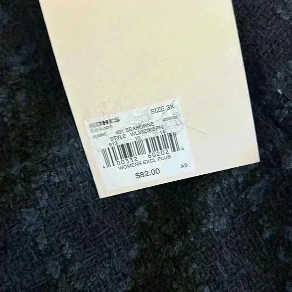 Lauren Conrad Women’s 3X coat. Fall, classic style, navy blue, plaid. - Picture 4 of 12